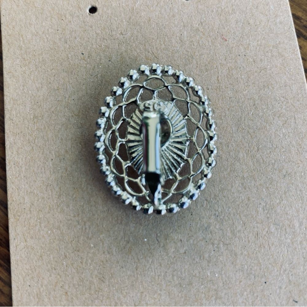 Vintage Sarah Coventry Clip-on Earrings - Picture 3 of 3